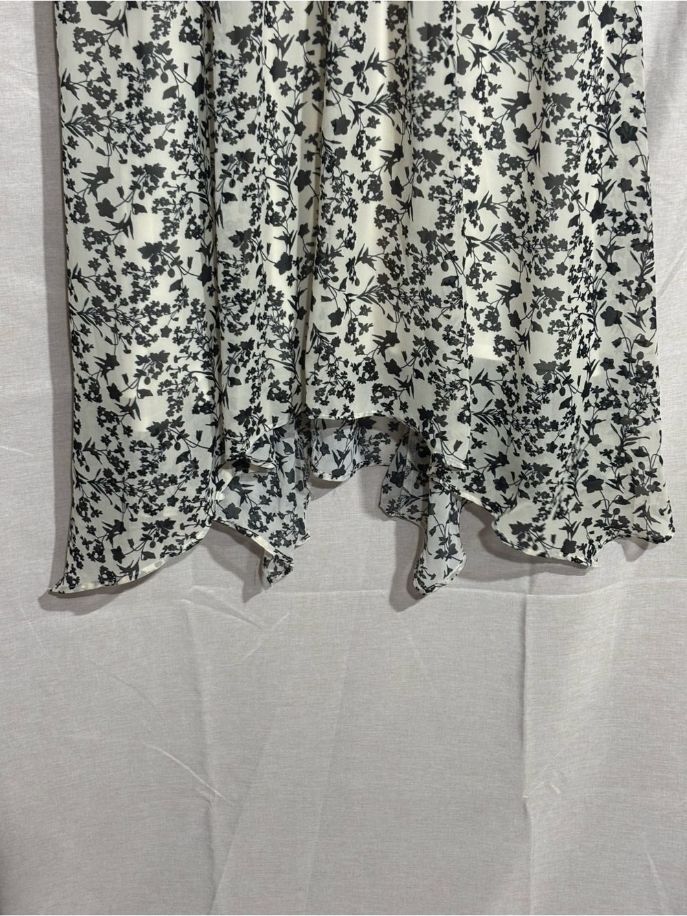 Lane Bryant Floral Halter Handkerchief Dress 18 - Picture 10 of 14